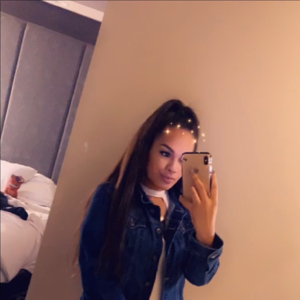 Meet your Posher, Keoana